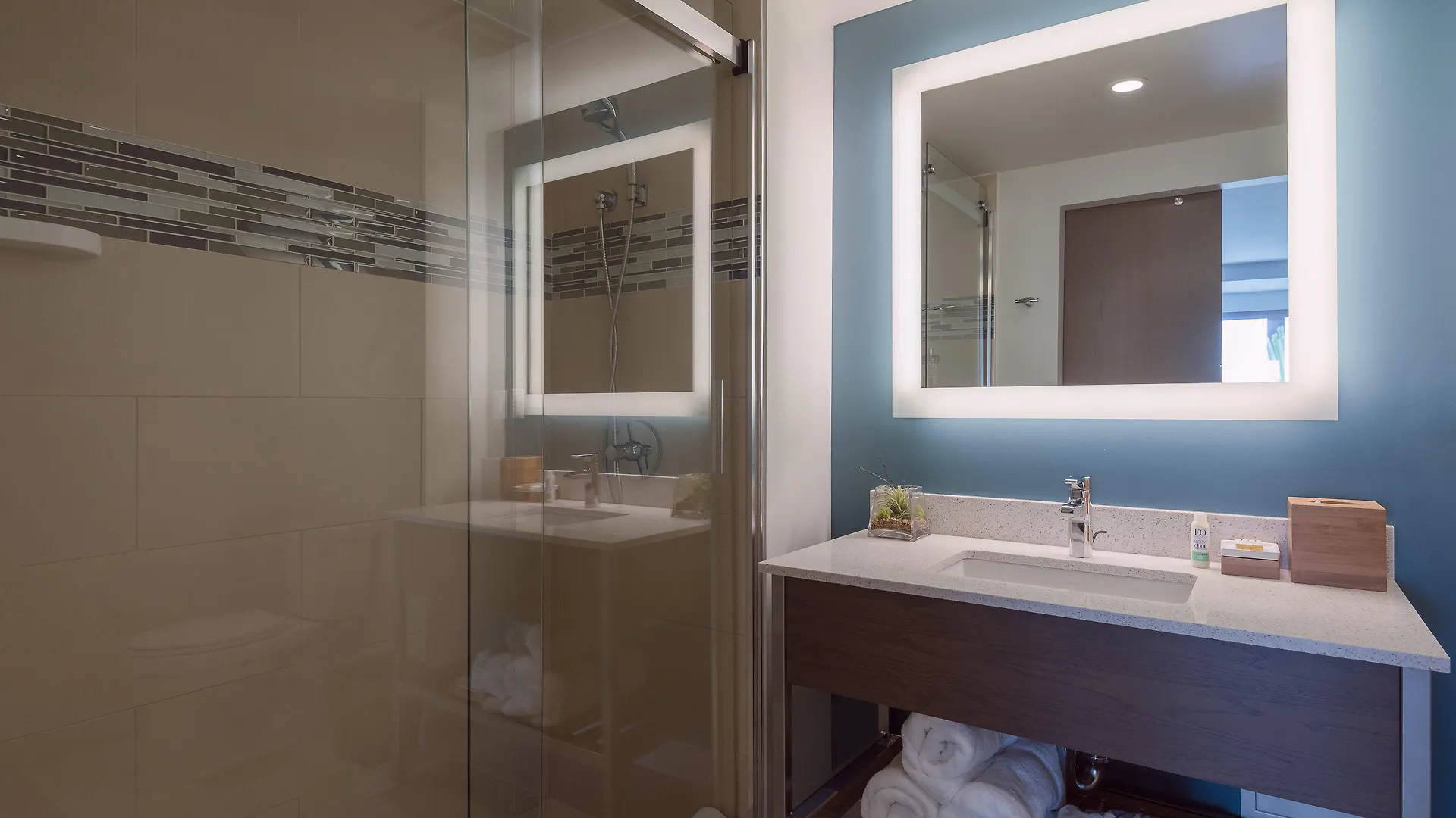 Even Hotel Brooklyn By Ihg New York 4*,