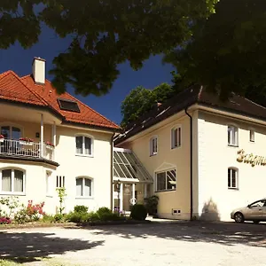 https://hotel-burgmeier.com-bavaria.com